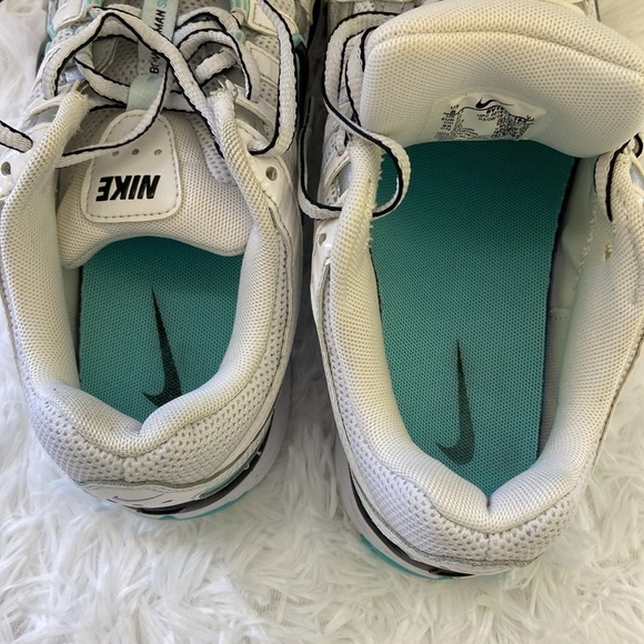 Nike Bowerman Series,Women’s,White/Silver e.t.c. Running Sneakers.Size-8 - Picture 8 of 9